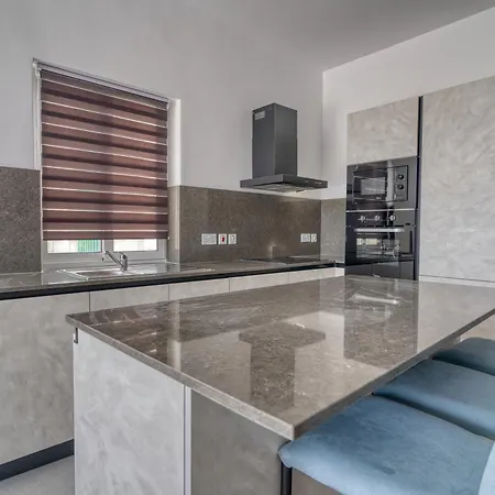 St Julian S Luxury Laura * Is-Swieqi